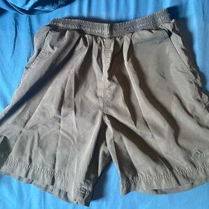 ADDIDAS / SHORTS / SIZE M / COLOR -BLACK